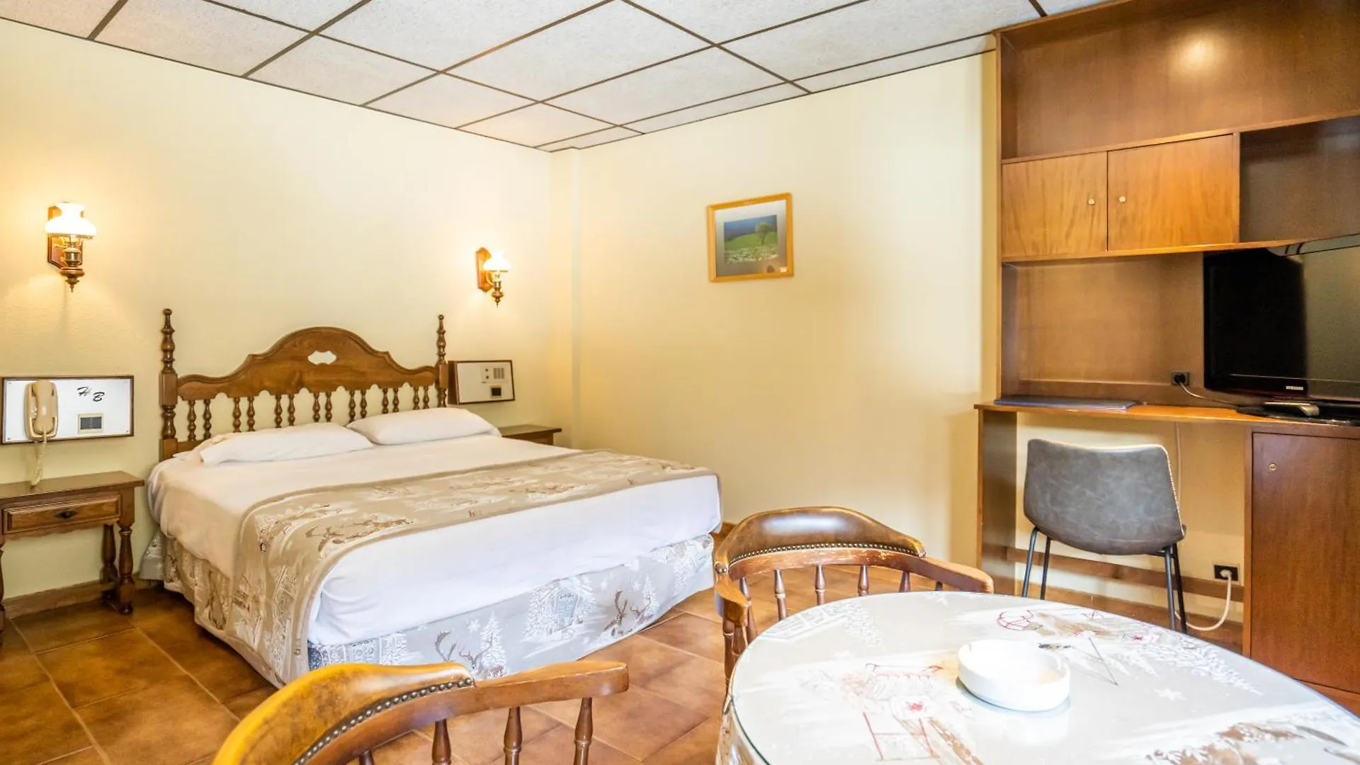 Abba Ordino Babot Hotel